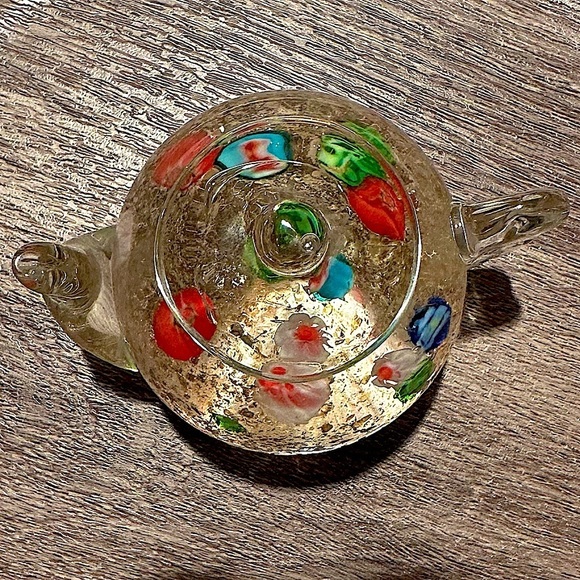 Dale Tiffany Art Blown Glass Paper Weight Tea Kettle Pot Paperweight Millefiori - Picture 12 of 15